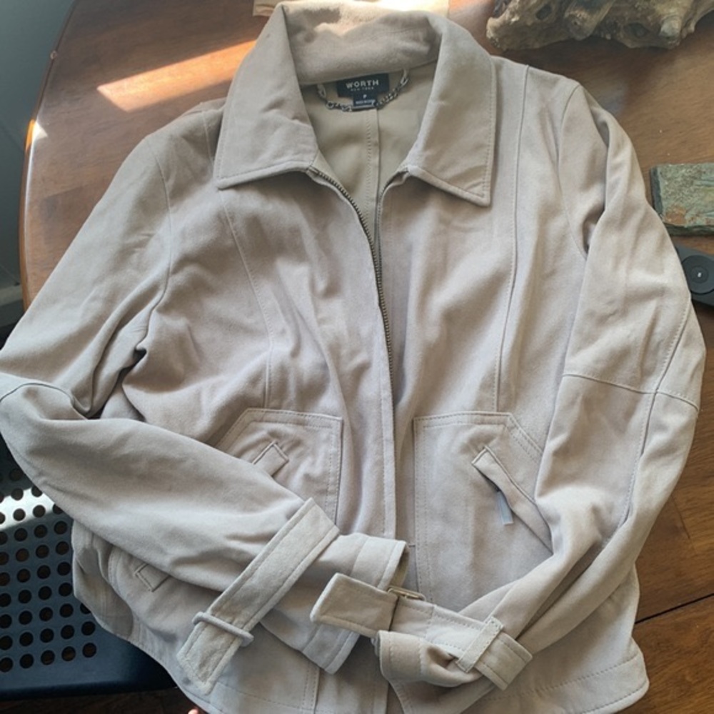 Worth New York 100% genuine leather jacket( shacket) size P, fits like a small